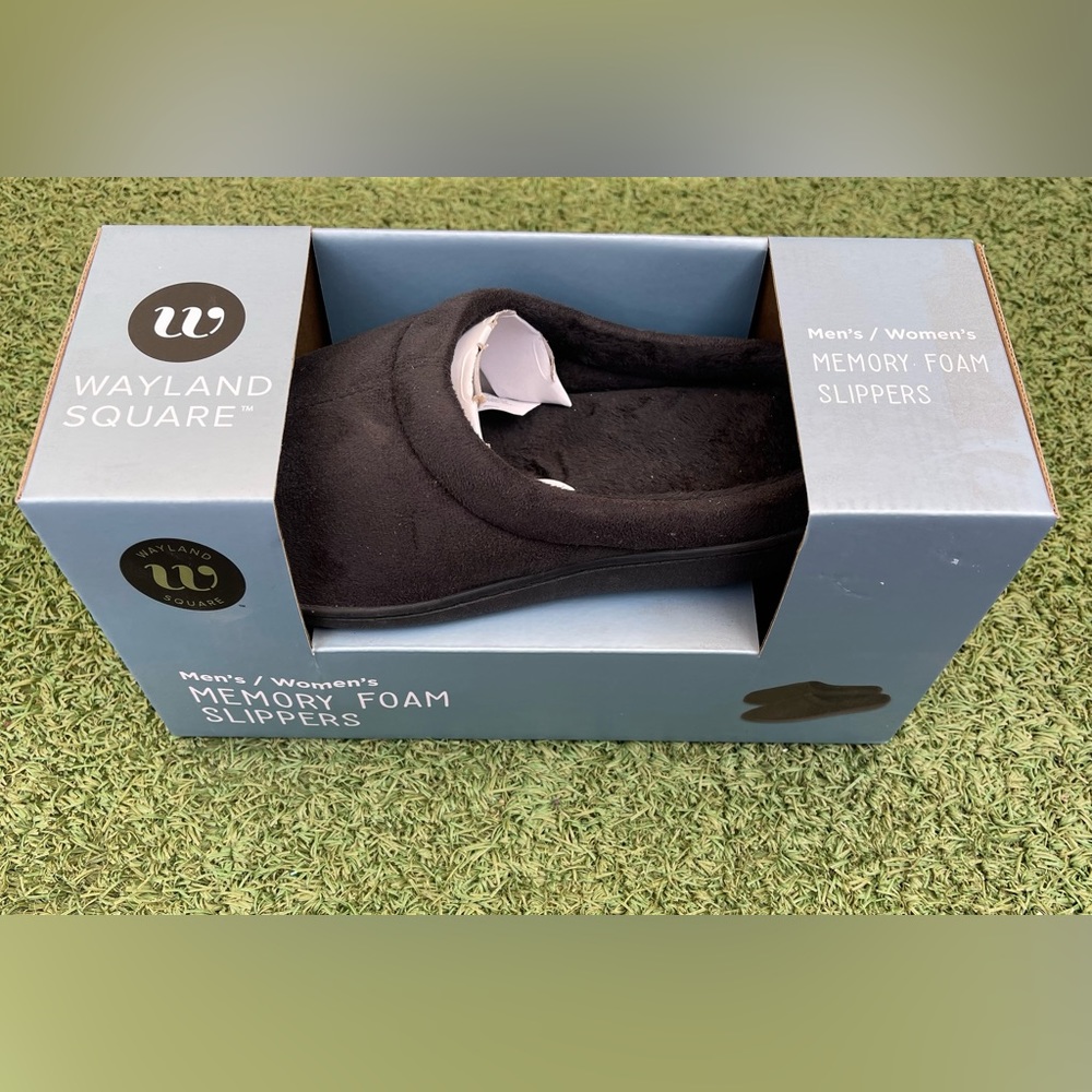 Brand new unisex memory foam slippers